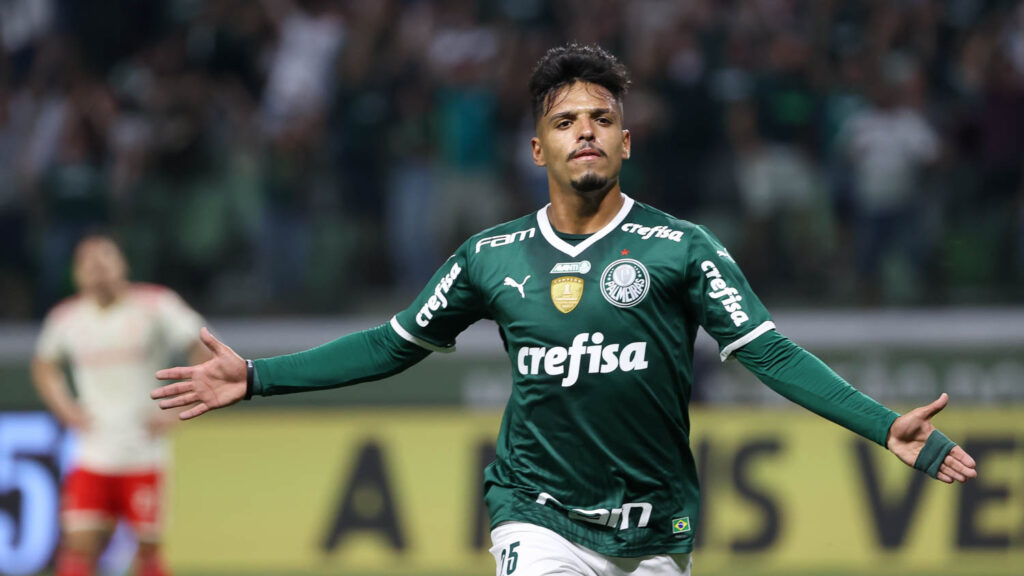 At Quando Vai O Contrato Do Meio Campista Gabriel Menino Do Palmeiras