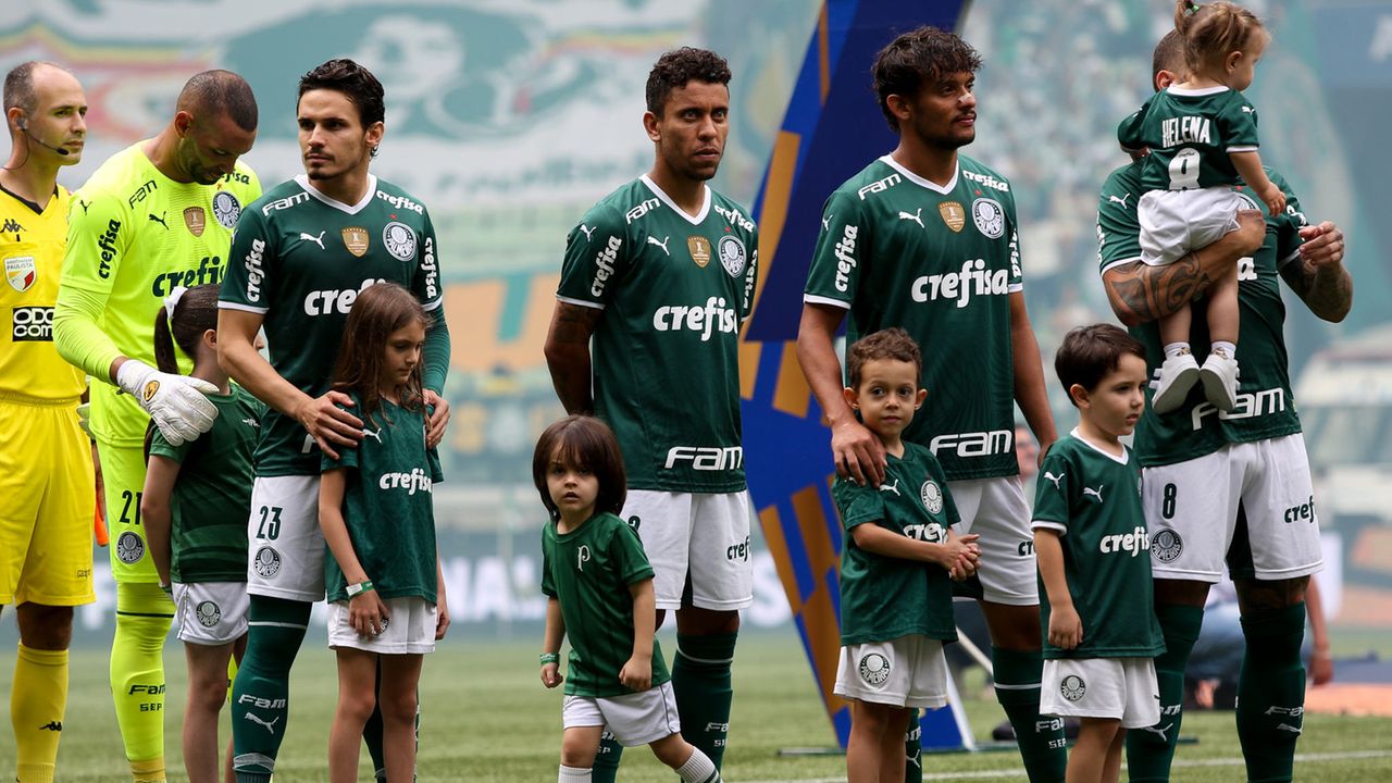 Nação Palmeirense - Elenco do Palmeiras atualizado após a saída do Renan.  Agora, só temos 25 jogadores.