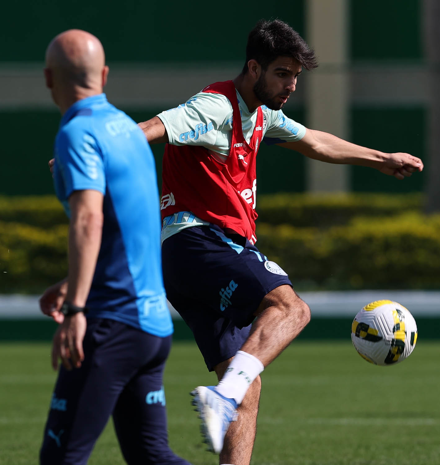 Palmeiras: reforço para o ataque faz cinco gols em treino e empolga torcida.