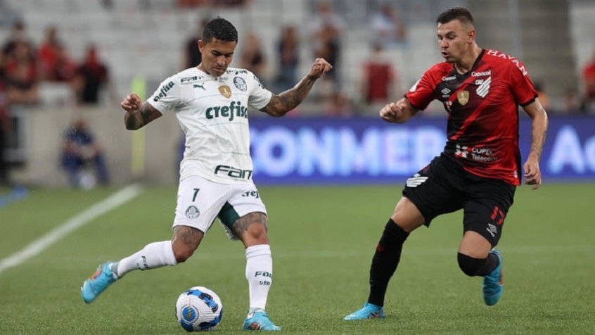 Palmeiras recebe o Athletico-PR pela 15ª rodada do Brasileirão.