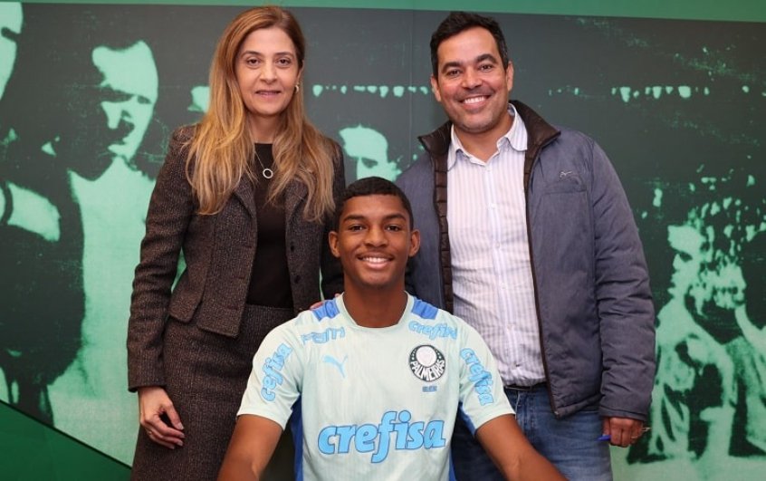 Verdão: Luis Guilherme, mais um da geração de talentos do clube, assinou contrato.