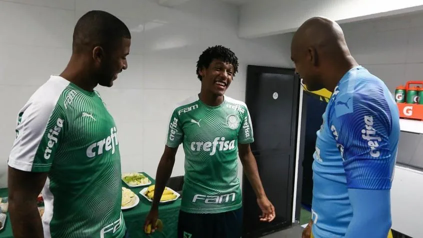 Verdão: jogador que foi inscrito na Libertadores de 2021 foi para clube português.