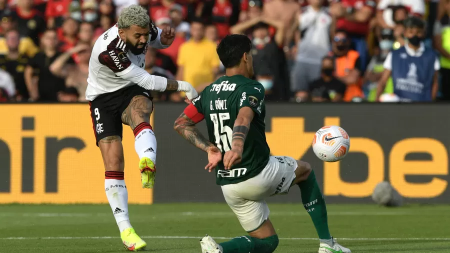 Gustavo Gómez por Gabigol? Torcedores do Palmeiras rejeitam possibilidade.