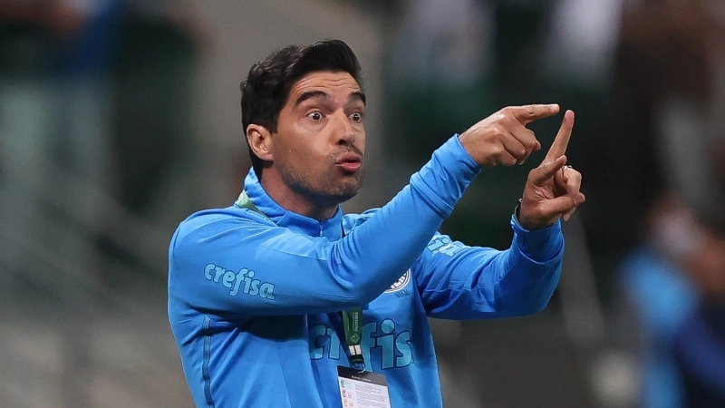 Abel Ferreira: para o treinador, são três as peças que não podem ser trocadas no Palmeiras.