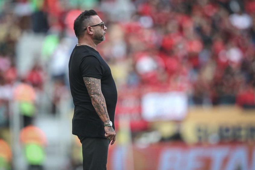 Galo favorito? Técnico do Atlético-MG aponta o time como favorito contra o Palmeiras.