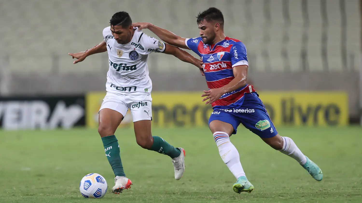 Palmeiras e Fortaleza no Castelão