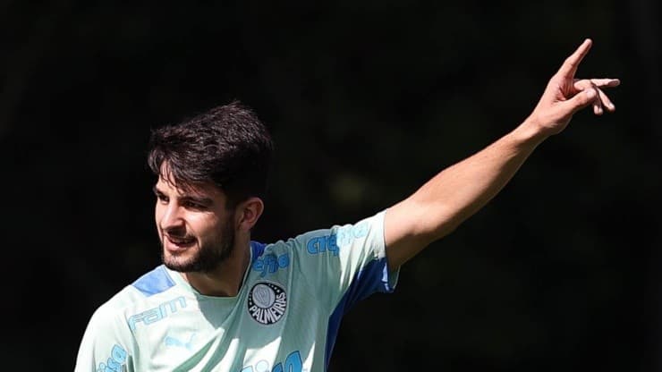 Contratado a preço de ouro, jogador do Verdão desabafa sobre pressão 1 Contratado a preço de ouro, jogador do Verdão desabafa sobre pressão