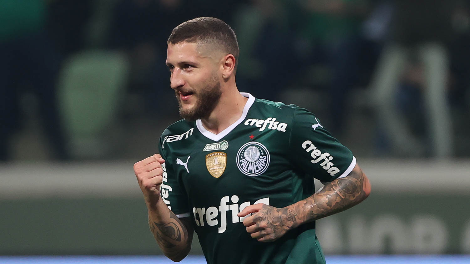 Zé Rafael chegou a número importante pelo Palmeiras.
