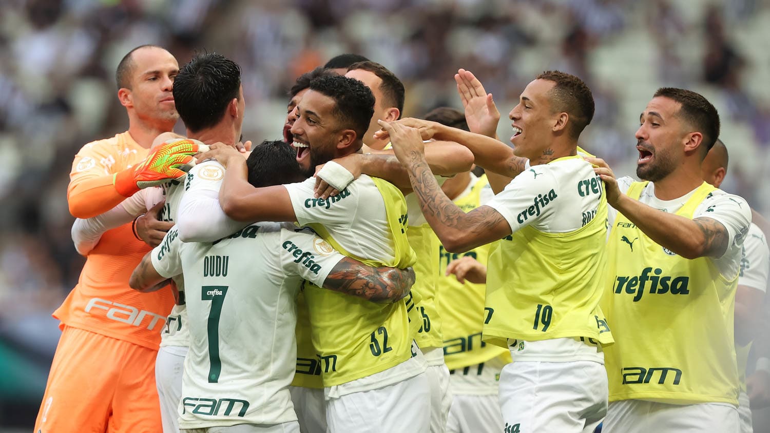 Jornalista volta a se irritar e detona futebol apresentado pelo Palmeiras 1 Jornalista volta a se irritar e detona futebol apresentado pelo Palmeiras