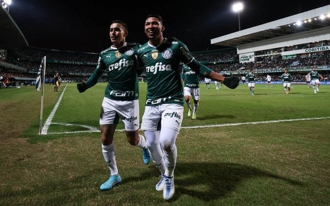 Jornalista compara jogador do Palmeiras com craque do Liverpool 1 Palmeiras: jornalista diz que jogador do verdão é melhor que atleta do Liverpool.