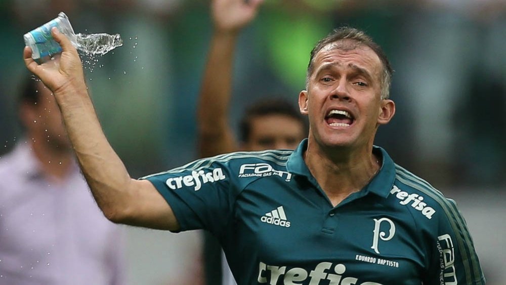 Polemizou enquanto esteve no Palmeiras e agora comentou sobre Abel Ferreira