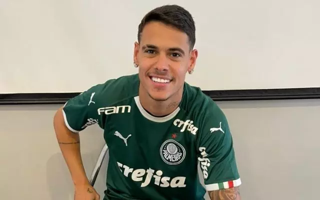 zagueiro do Palmeiras