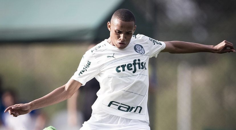 Craque da base não poupa palavras sobre final do Palmeiras