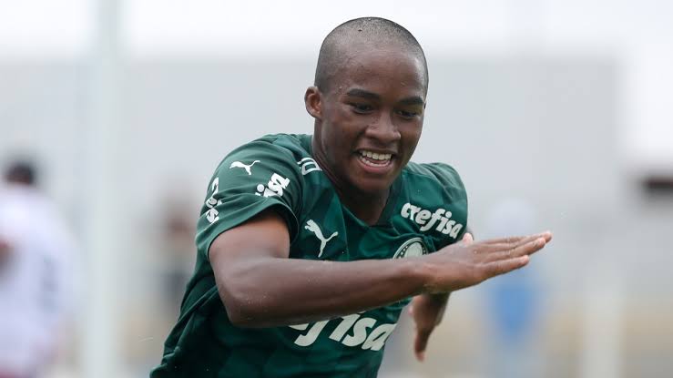 Vídeo: Endrick não perdoa e abre o placar para o Palmeiras na final 1 Vídeo: Endrick não perdoa e abre o placar para o Palmeiras na final
