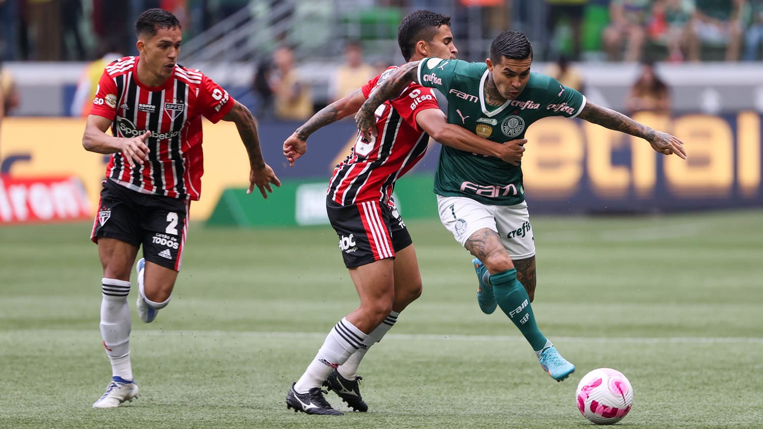 Globo prioriza o São Paulo e dá menos dinheiro ao campeão Palmeiras 3 Globo prioriza o São Paulo e dá menos dinheiro ao campeão Palmeiras