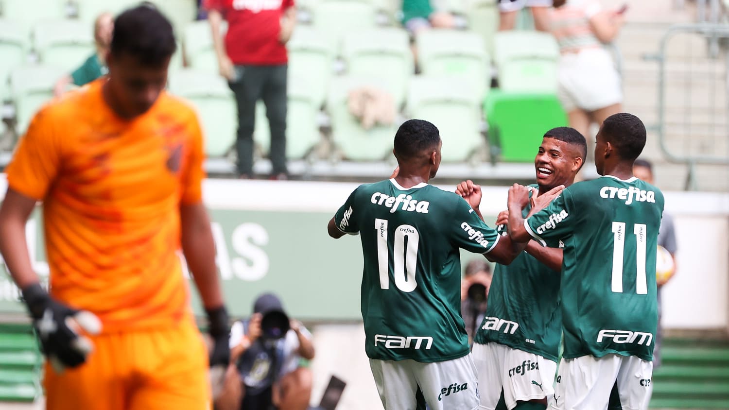 Palmeiras não dá nem chance e volta a esmagar rival 2 Palmeiras não dá nem chance e volta a esmagar rival