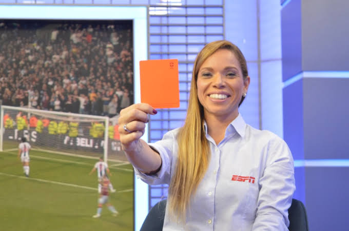 Comentarista de arbitragem fala a verdade sobre erros contra o Palmeiras: ”Bizarro” 1 Comentarista de arbitragem fala a verdade sobre erros contra o Palmeiras: ”Bizarro”
