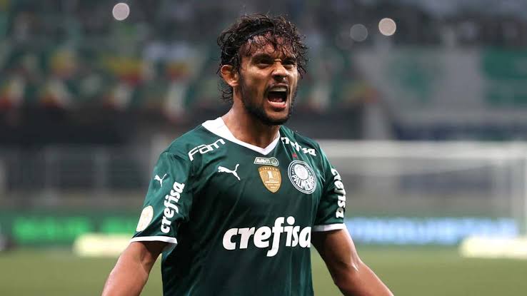 Vídeo: Palmeiras abre o placar com Gustavo Scarpa, de pênalti