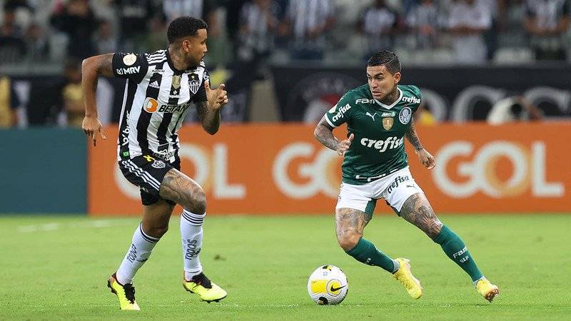 Dudu consegue feito digno de Chuck Norris pelo Palmeiras 8 Dudu consegue feito digno de Chuck Norris pelo Palmeiras