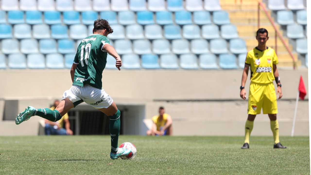 Palmeiras elimina o Corinthians e se classifica para final 8 Palmeiras elimina o Corinthians e se classifica para final