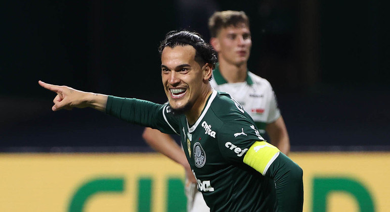 gustavo gomez palmeiras e coritiba comemoracao gol brasileirao 2022 allianz 08102022114529013