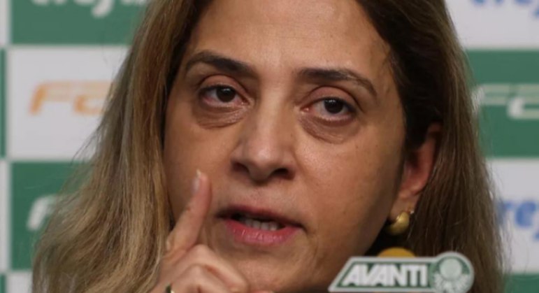 Palmeiras: presidente vai à CBF reclamar da arbitragem.