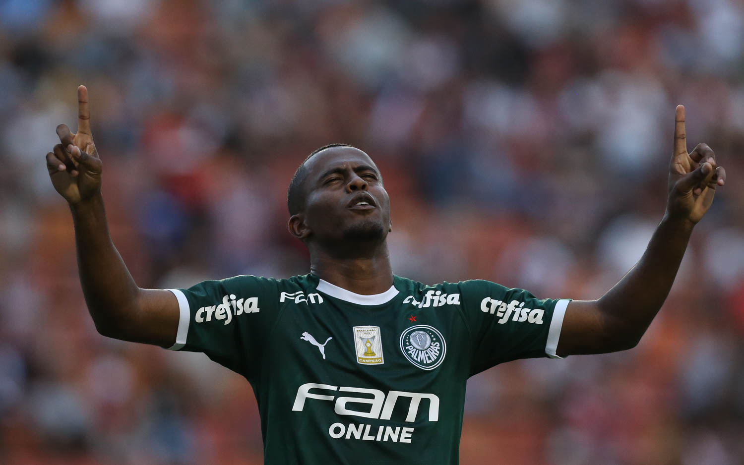 Estoril anuncia a contratação de Carlos Eduardo, do Palmeiras