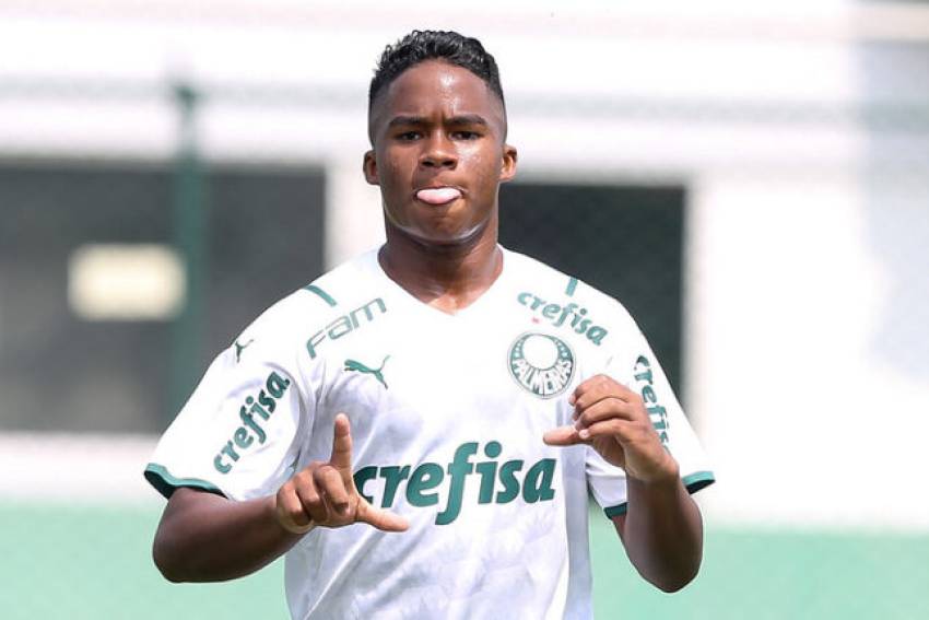 Palmeiras bate o martelo e decide onde investir fortuna de Endrick
