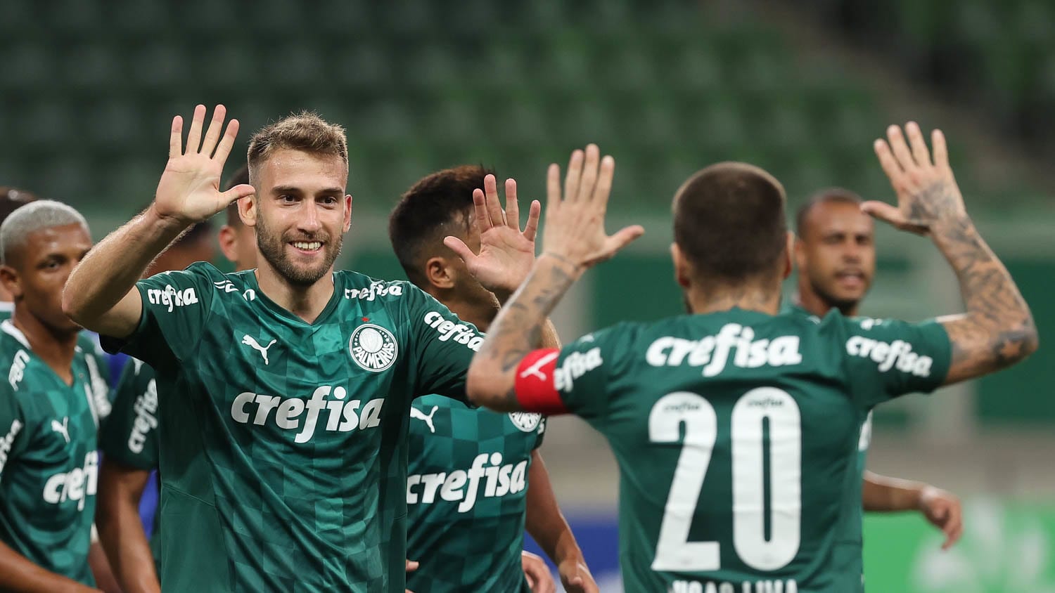Ex-jogador do Palmeiras entra na mira do São Paulo 7 Ex-jogador do Palmeiras entra na mira do São Paulo