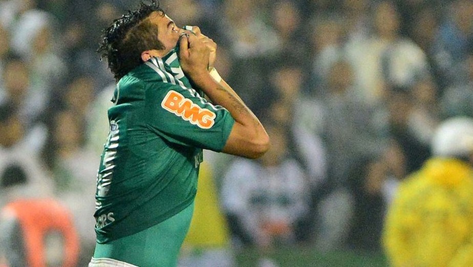 Foi herói no Palmeiras e agora vai jogar em clube do Amazonas 2 Foi herói no Palmeiras e agora vai jogar em clube do Amazonas
