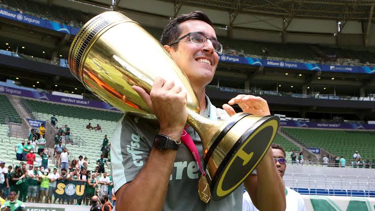 Técnico conta preparação para o Palmeiras fazer história em 2023
