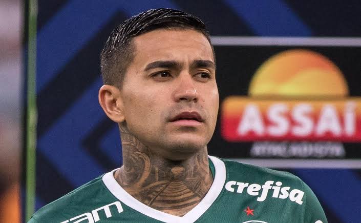 Leila Pereira polemiza e Palmeiras pode ver Dudu até no Flamengo