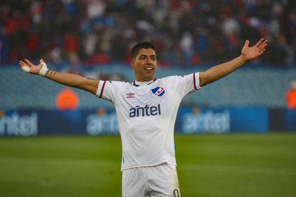 Por que não Suárez no Palmeiras? É absurdo quanto ele vai ganhar no Grêmio 6 Por que não Suárez no Palmeiras? É absurdo quanto ele vai ganhar no Grêmio