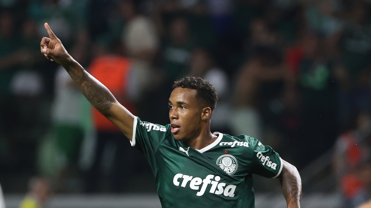 Palmeiras bate rival e se garante na final da Copinha 1 Palmeiras bate rival e se garante na final da Copinha