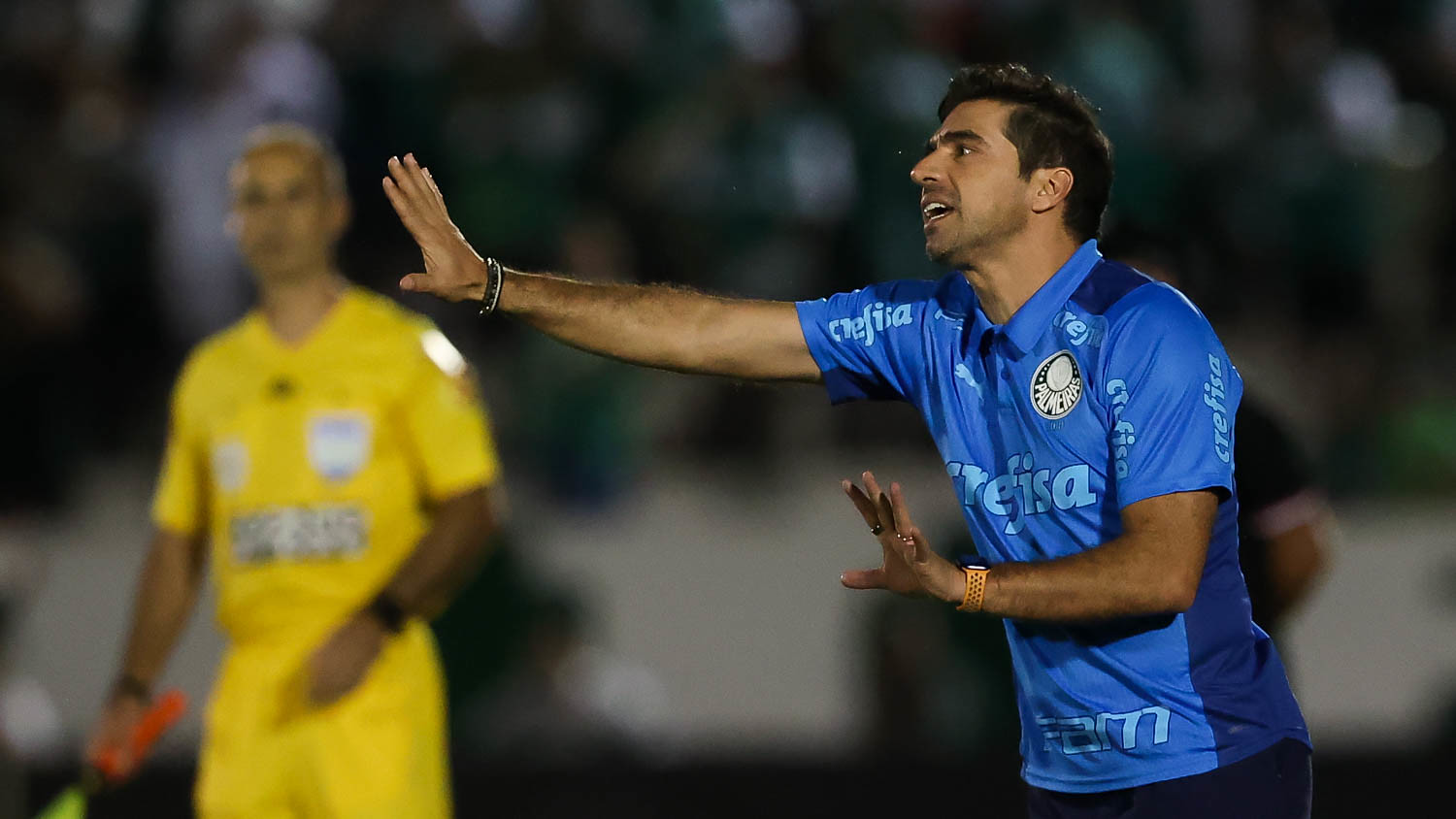 Abel Ferreira nega que está impedindo que Palmeiras contrate craques