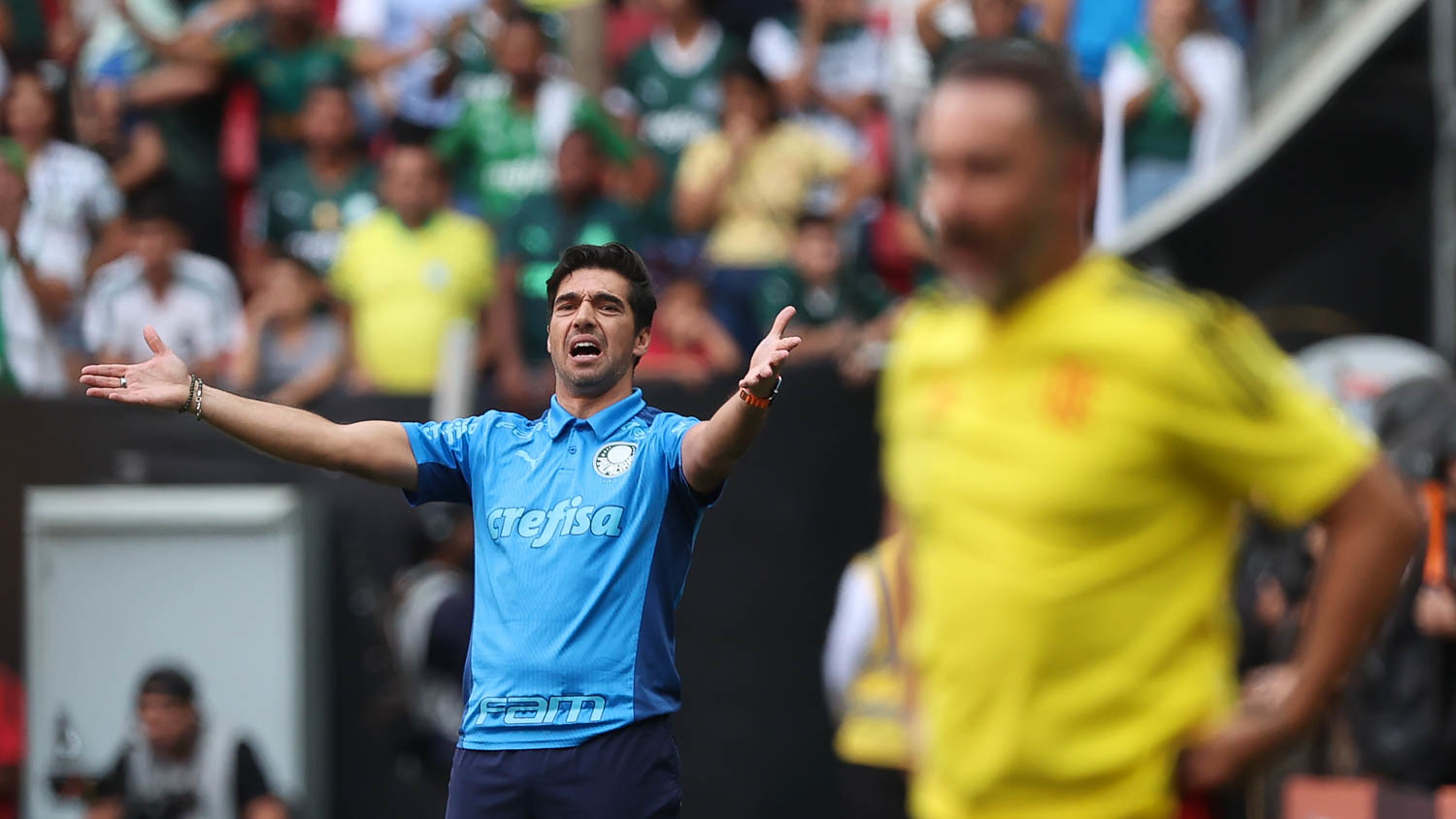 Jornalista gaúcho passa dos limites e compara Abel Ferreira com o Goleiro Bruno 1 Abel Ferreira foi criticado por jornalista.