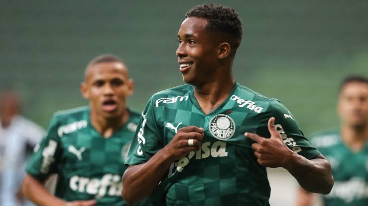 Vídeo: Kevin faz gol de placa para o Palmeiras e Allianz Parque vai à baixo