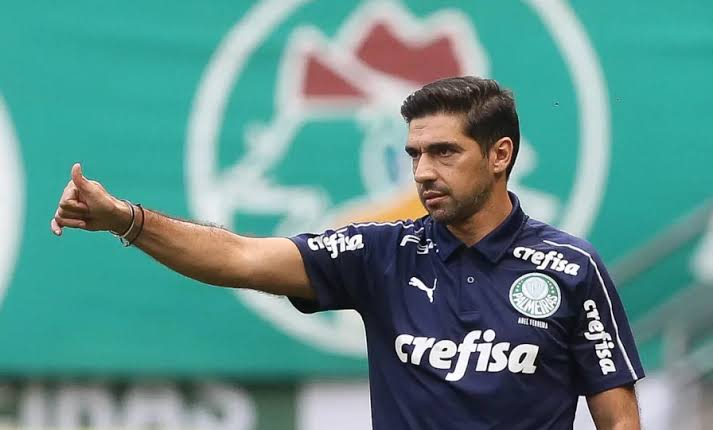 Abel Ferreira define o Palmeiras para o confronto desta quinta 