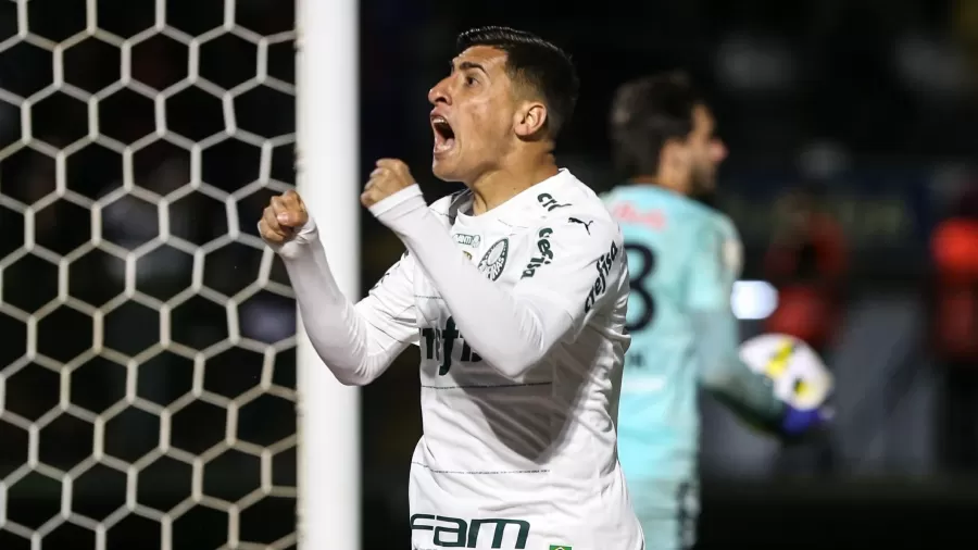 Agente manda a real sobre Merentiel deixar o Palmeiras