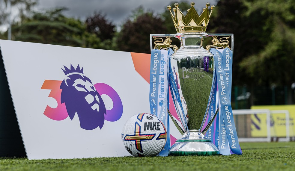 Ex-Palmeiras fecha com clube da Premier League