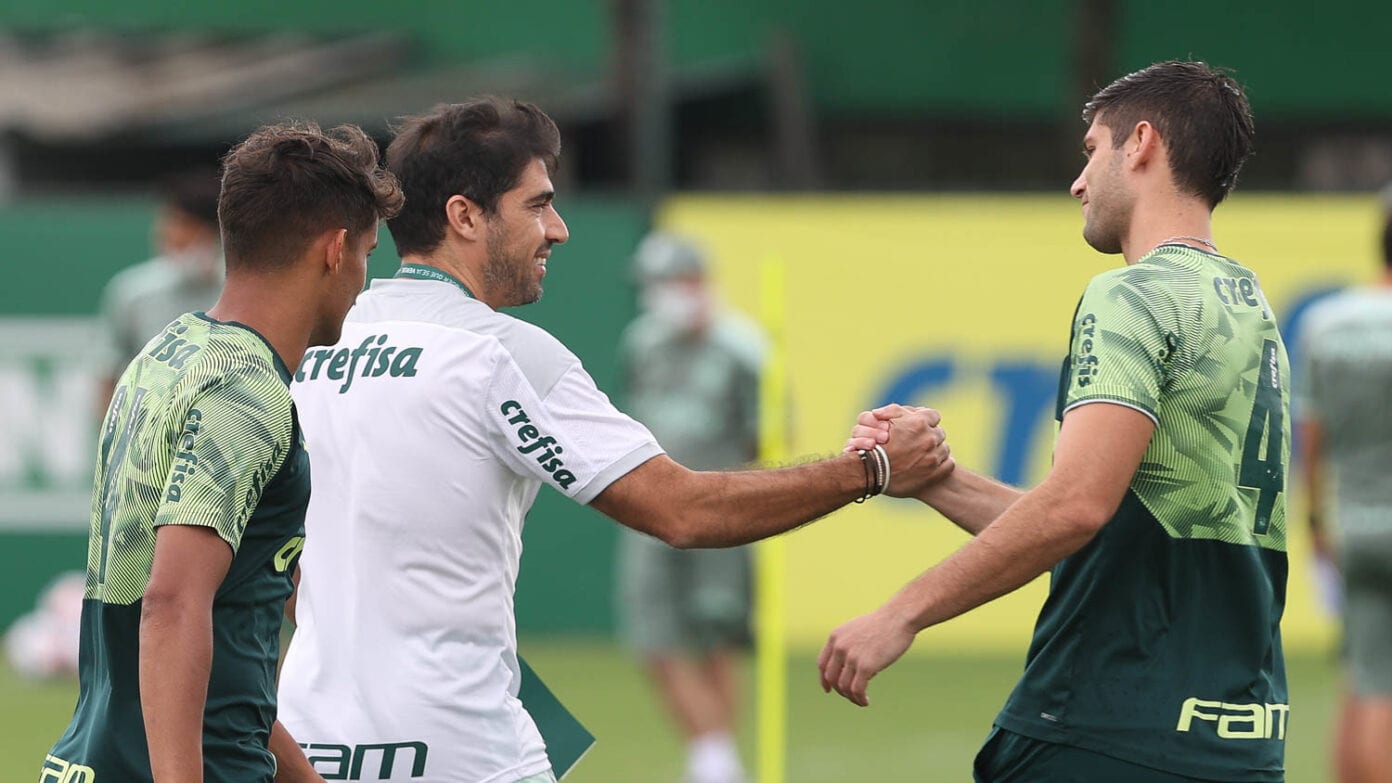 Kuscevic revela conversa pessoal com Abel Ferreira