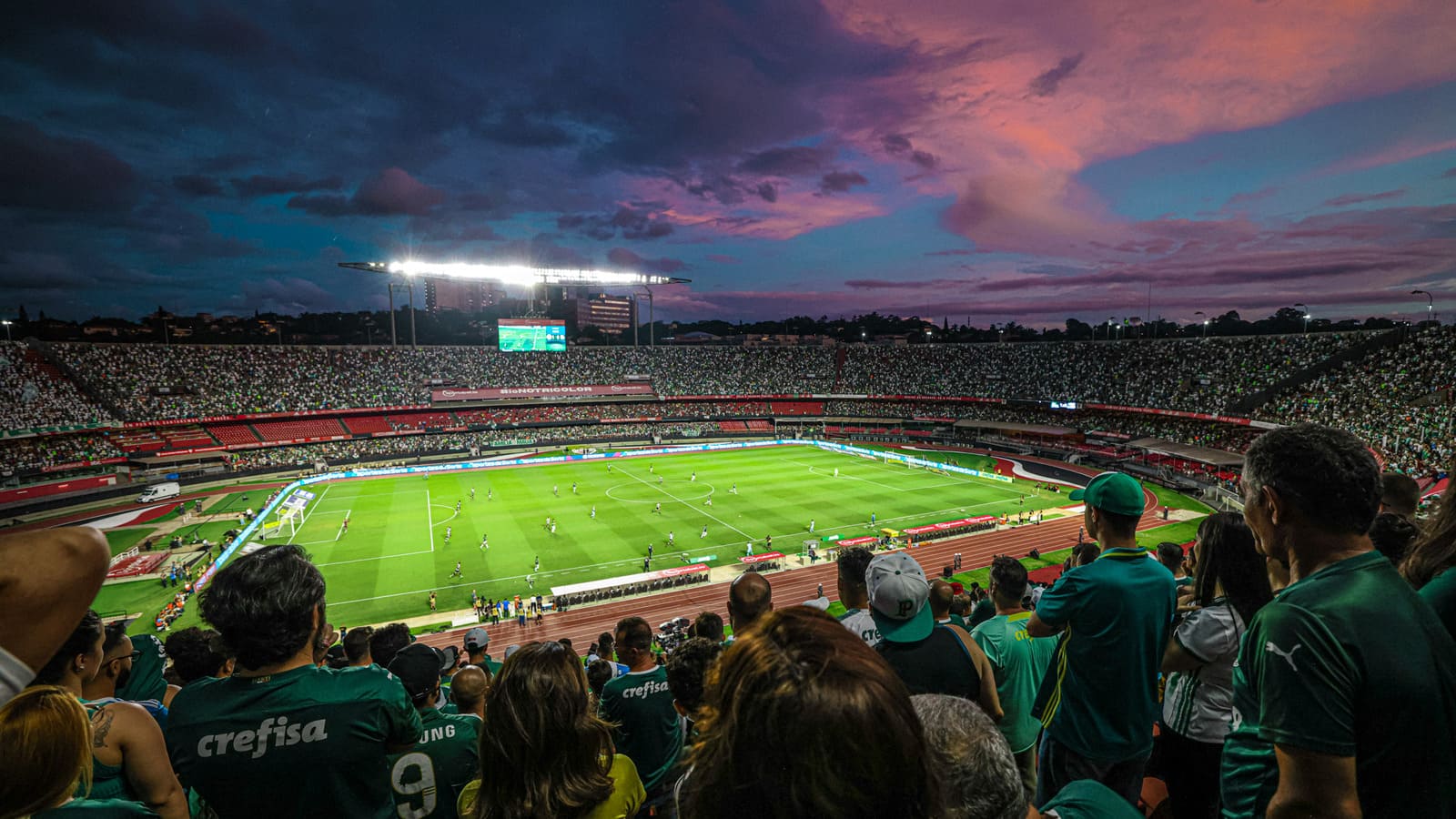 Palmeiras não brinca em serviço e paga mixaria para jogar no Morumbi  