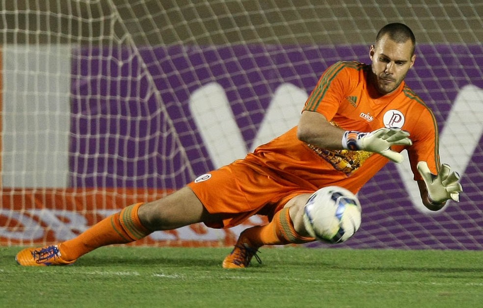 Goleiro Deola era odiado no Palmeiras e acabou indo parar em time alternativo do Pará 8 Goleiro Deola era odiado no Palmeiras e acabou indo parar em time alternativo do Pará