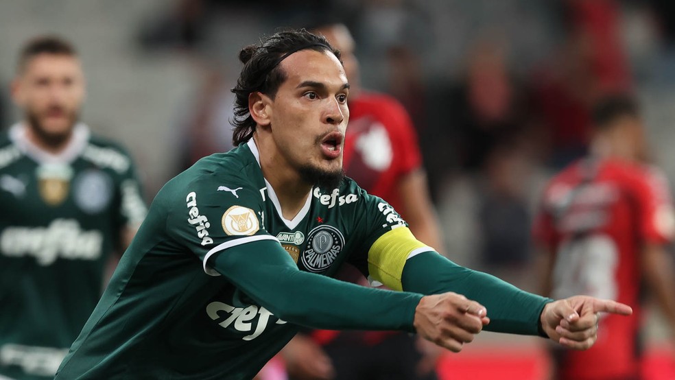 Gustavo Gómez está recebendo salário de pop star para ficar no Palmeiras