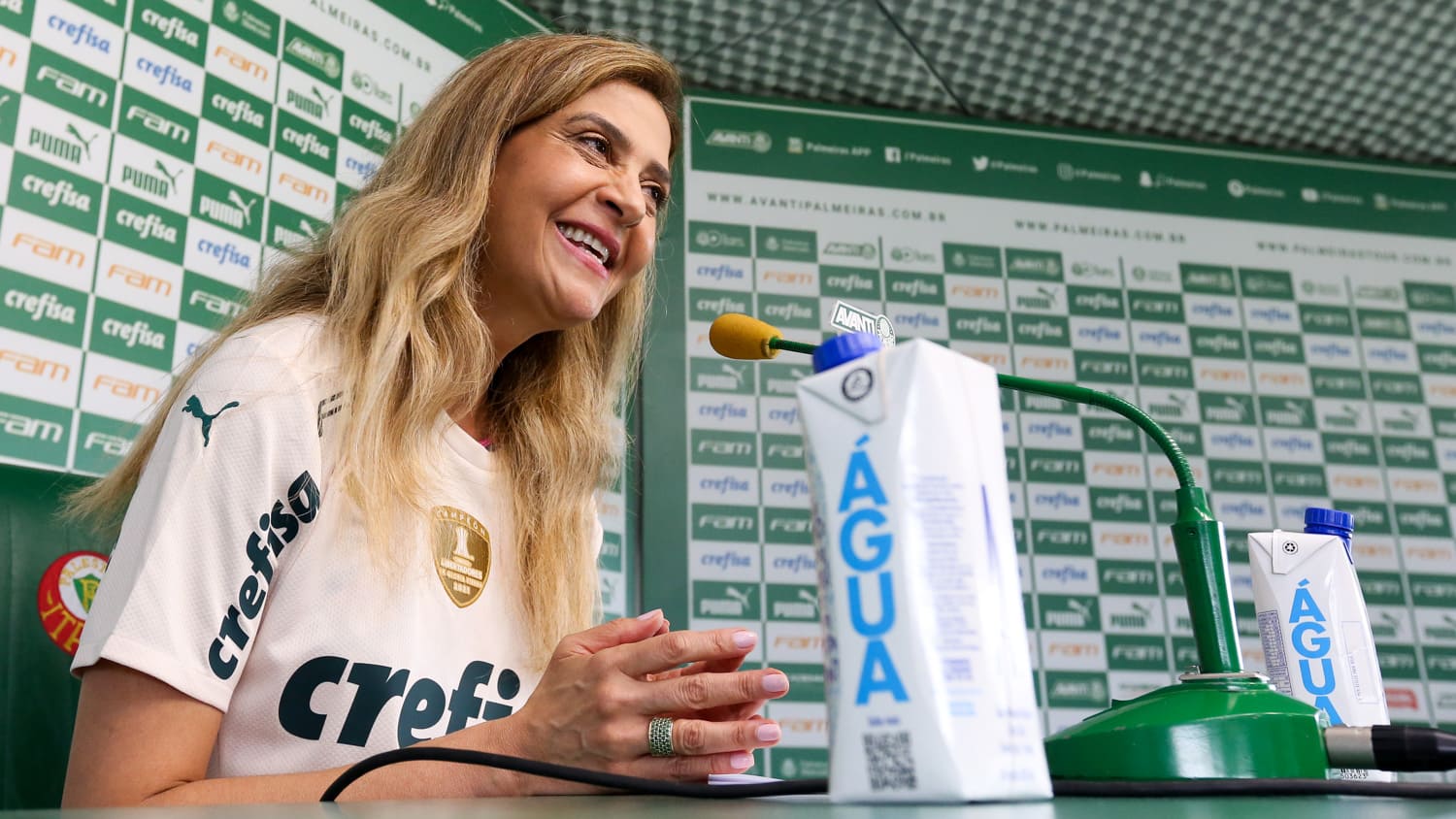 Palmeiras tem contratações engatilhadas.
