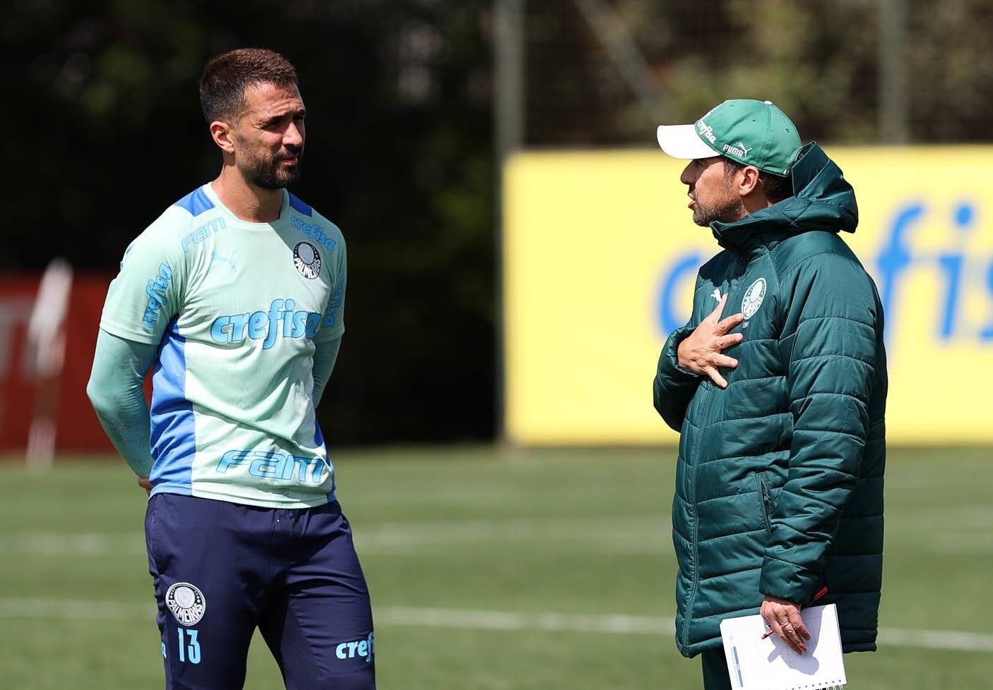Abel Ferreira conta com Luan e com a base para suprir necessidades.