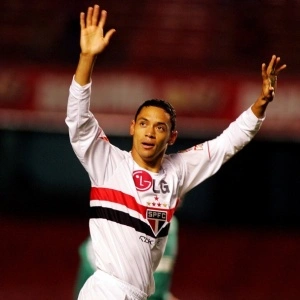 sao paulo admite que ricardo oliveira e plano b para o ataque