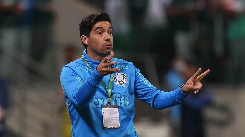 Abel Ferreira põe todas as cartas na mesa com medo de perder a final   