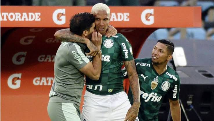 Abel Ferreira e Deyverson perdem a linha; Palmeiras e Cuiabá acabam com expulsos