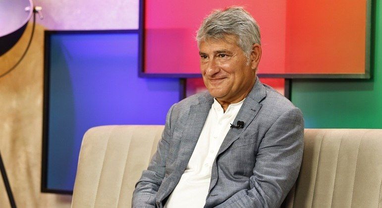 Cléber Machado não precisaria mais trabalhar depois do que ganhou da Globo